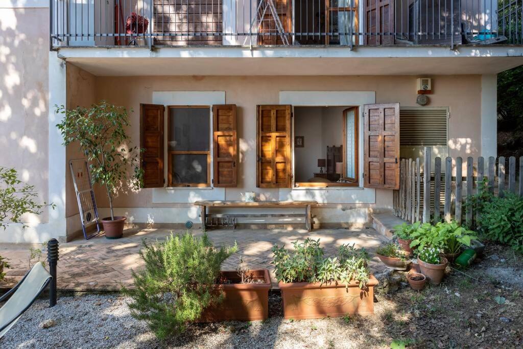 Apartment In Nature,10Min From City Perugia Bagian luar foto