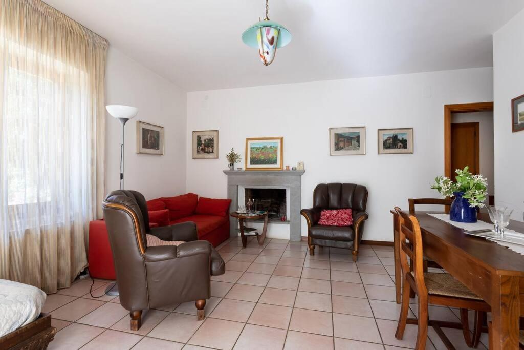 Apartment In Nature,10Min From City Perugia Bagian luar foto