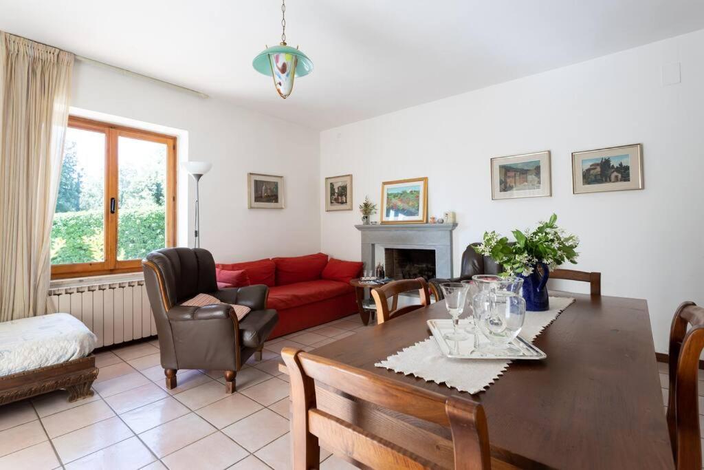 Apartment In Nature,10Min From City Perugia Bagian luar foto