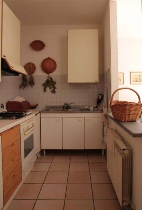 Apartment In Nature,10Min From City Perugia Bagian luar foto